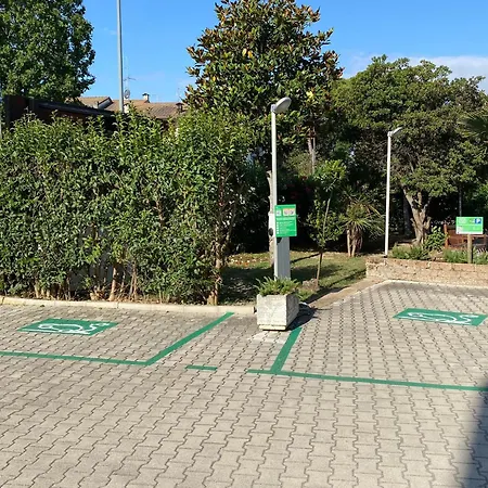 Costa Paradiso 公寓式酒店