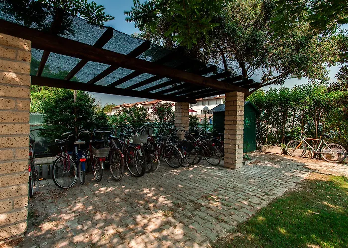 Costa Paradiso 3*