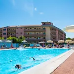 Costa Paradiso Lido Adriano