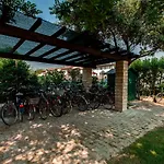 Costa Paradiso 3*
