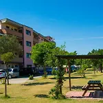 Costa Paradiso Hotel apartamentowy 3*