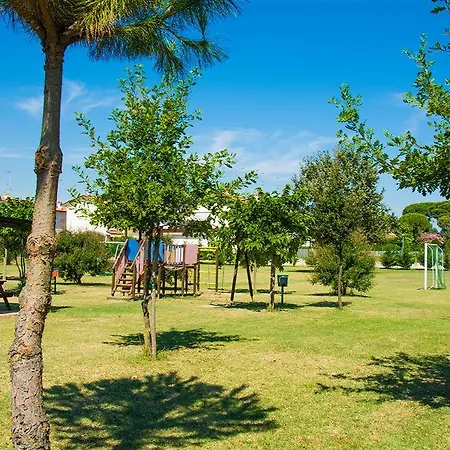 Aparthotel Costa Paradiso Lido Adriano