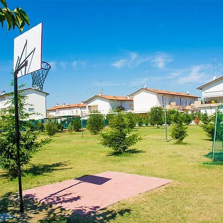 Aparthotel Costa Paradiso 3*