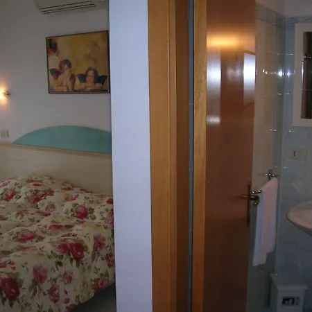 아파트호텔 Costa Paradiso 3*