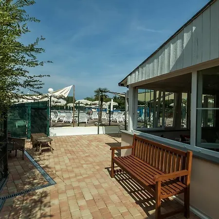 Costa Paradiso 아파트호텔