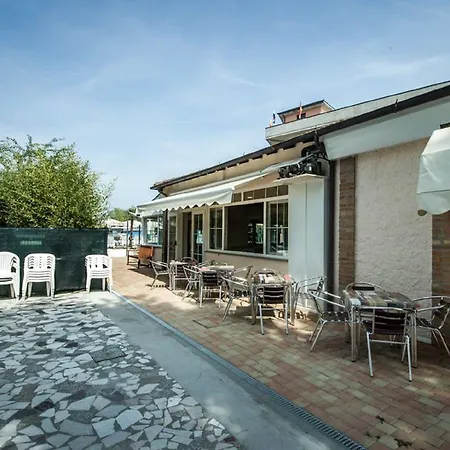 Апарт-отель Costa Paradiso 3*