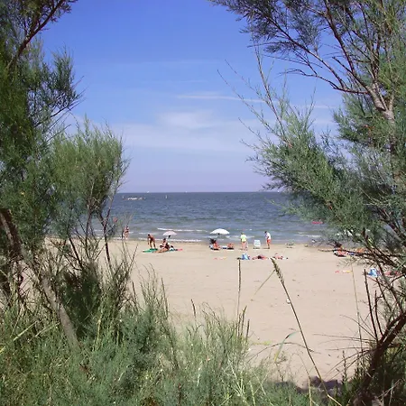 Costa Paradiso Апарт-отель