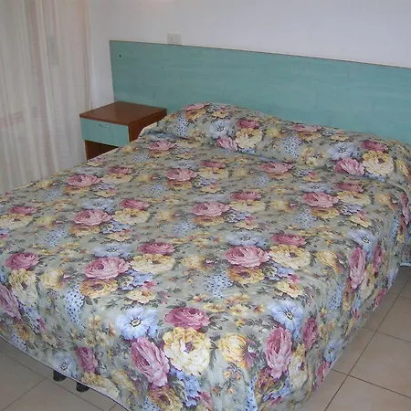 Costa Paradiso 3*
