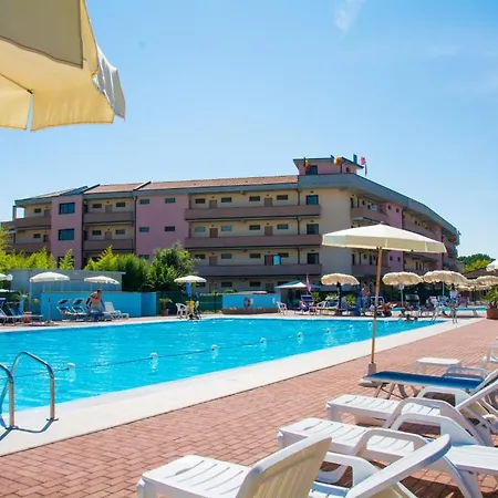 Costa Paradiso Lido Adriano