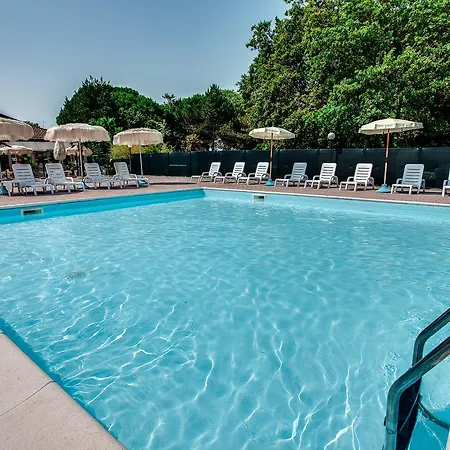 아파트호텔 Costa Paradiso 3*