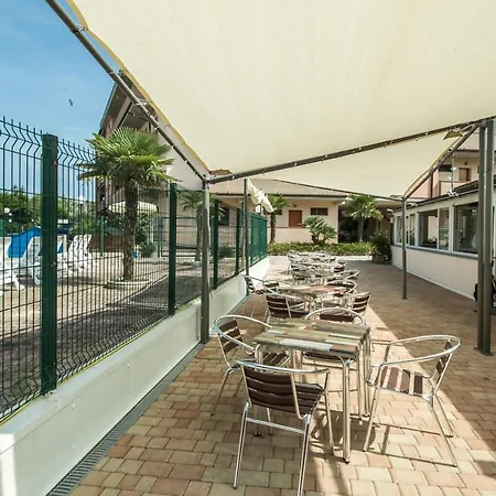 Costa Paradiso Lejlighedshotel Lido Adriano