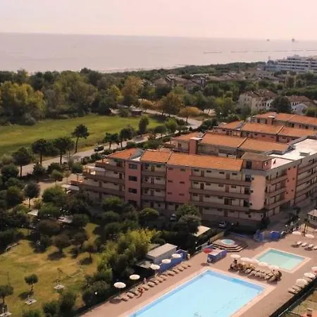 Costa Paradiso