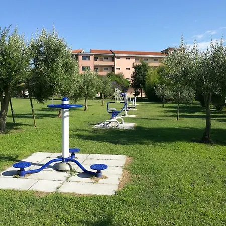 아파트호텔 Costa Paradiso 3*