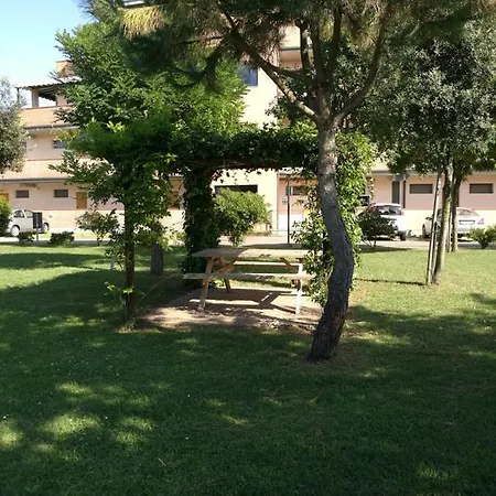 Aparthotel Costa Paradiso Lido Adriano