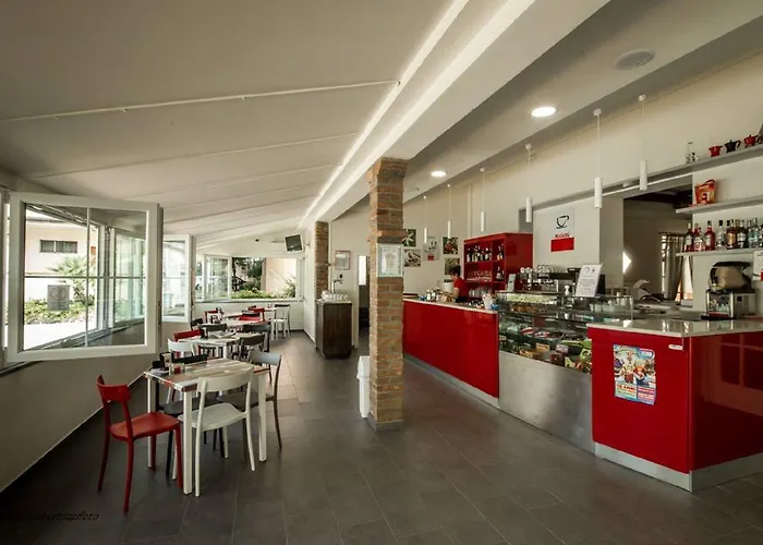 Costa Paradiso Aparthotel 3*